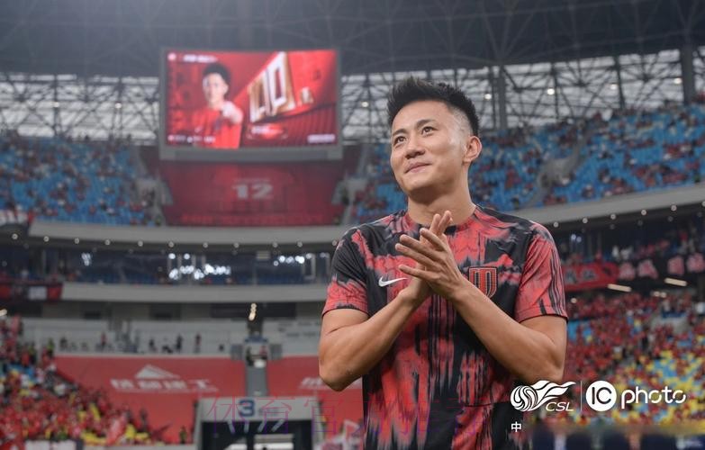 红心•橙意相约工体 中荷国际足球邀请北京上演 红心•橙意相约工体 中荷国际足球邀请北京上演